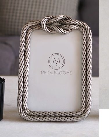Modern Art Creative Resin Picture Frame Made To Display Pictures Wall