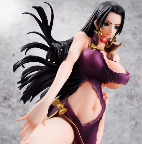 587px x 598px - Anime big breast figurines