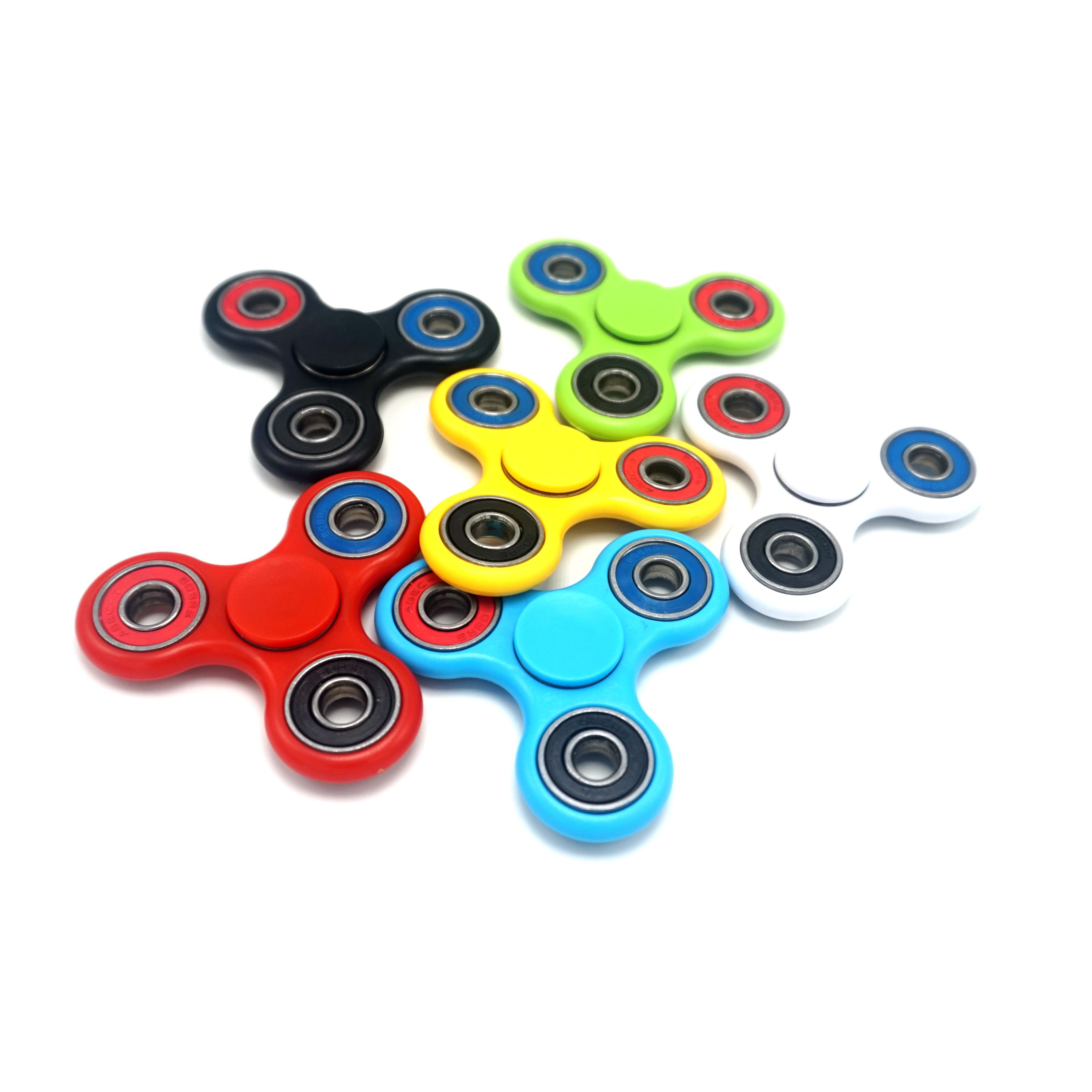 different color creative funny tri spinner fidget toy plastic edc