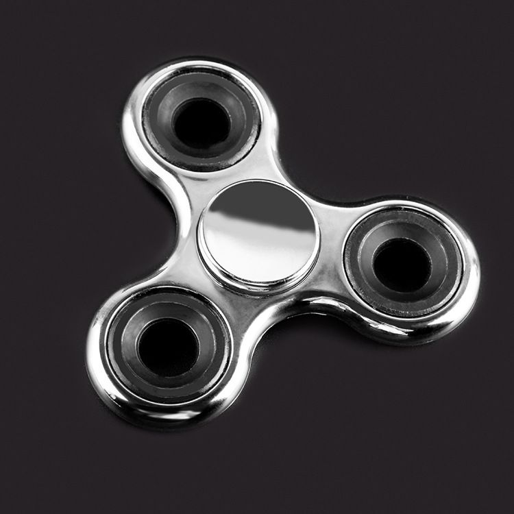 Stress Reducer//Relief//Autism CC-TRI-BLACK Black /& Gold Fidget Hand Spinner