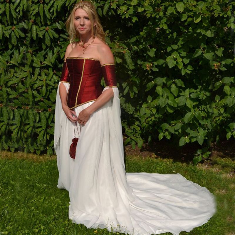 Discount Medieval Wedding Dresses Burgundy Dark Red And White A Line