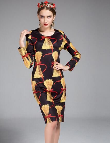 Fashion Models Dresses