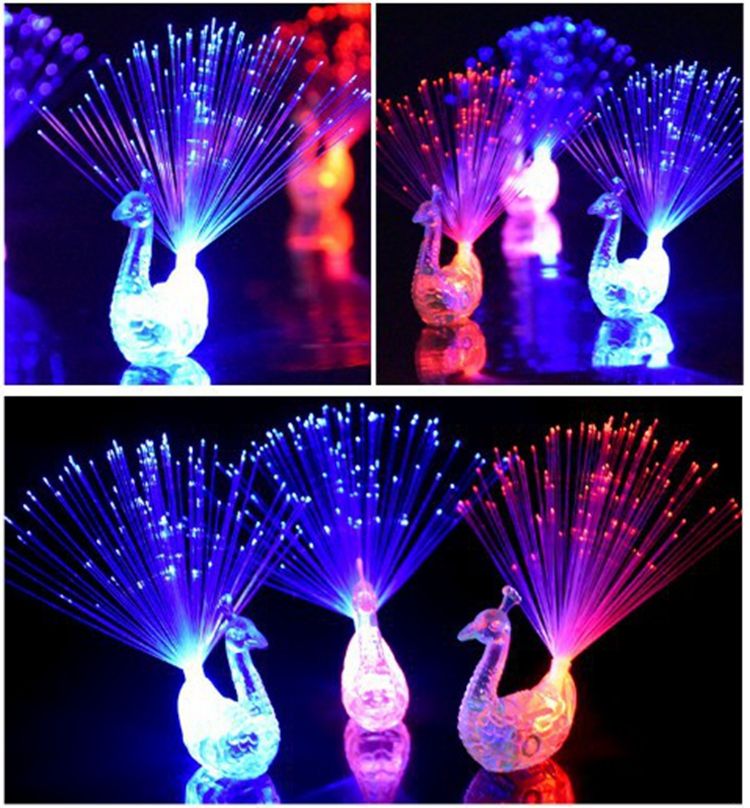 2019 DY342 LED Flashing Peacock Fiber Optic Finger Lights Rings For