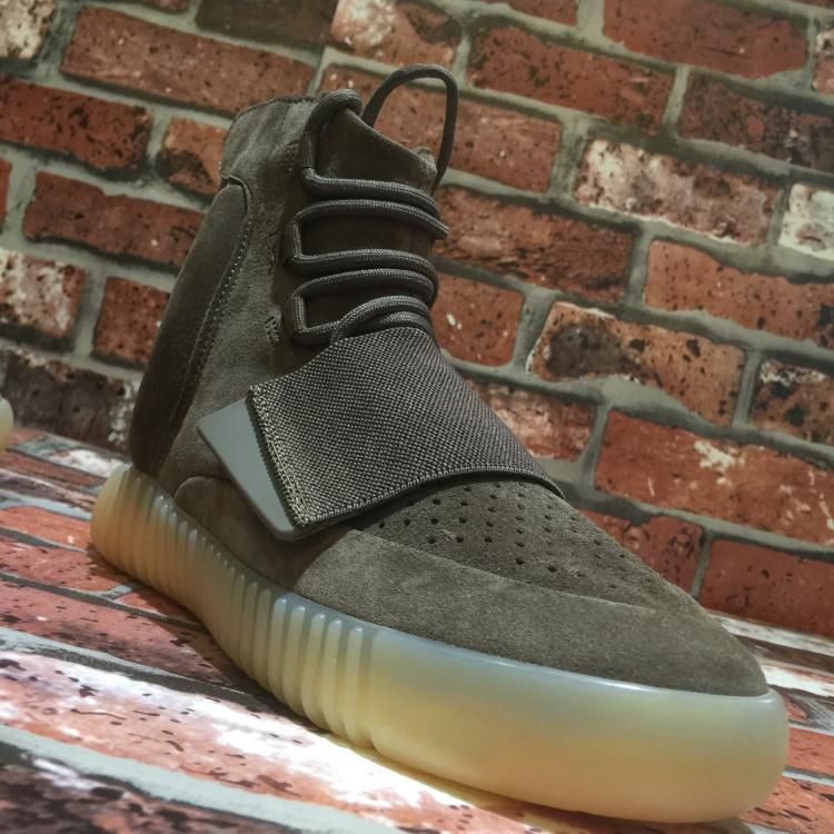 yeezy 750 dhgate