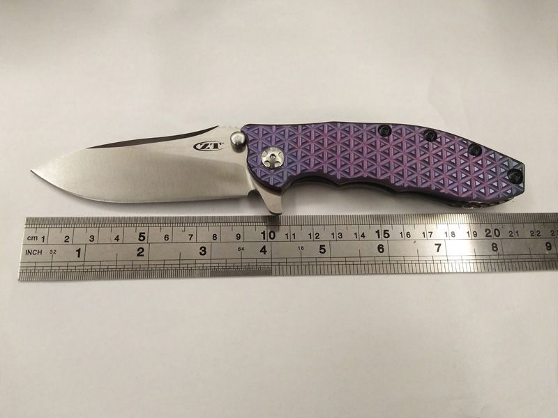 agks-newest-2017-zero-tolerance-zt0562-zt-0562-knives-hinderer-100%2525-m390-satin-polish-blade-cnc-anode-gold-3d-tc4-titanium-folding-edc-knife.jpg