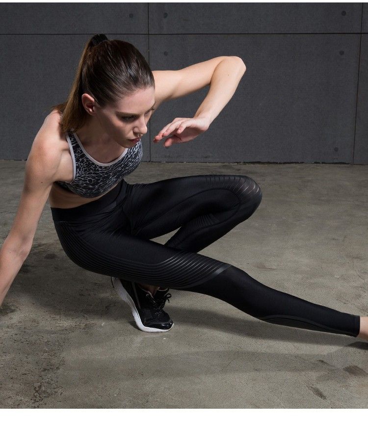 Mermaid Curve GYM Woman Fitness 