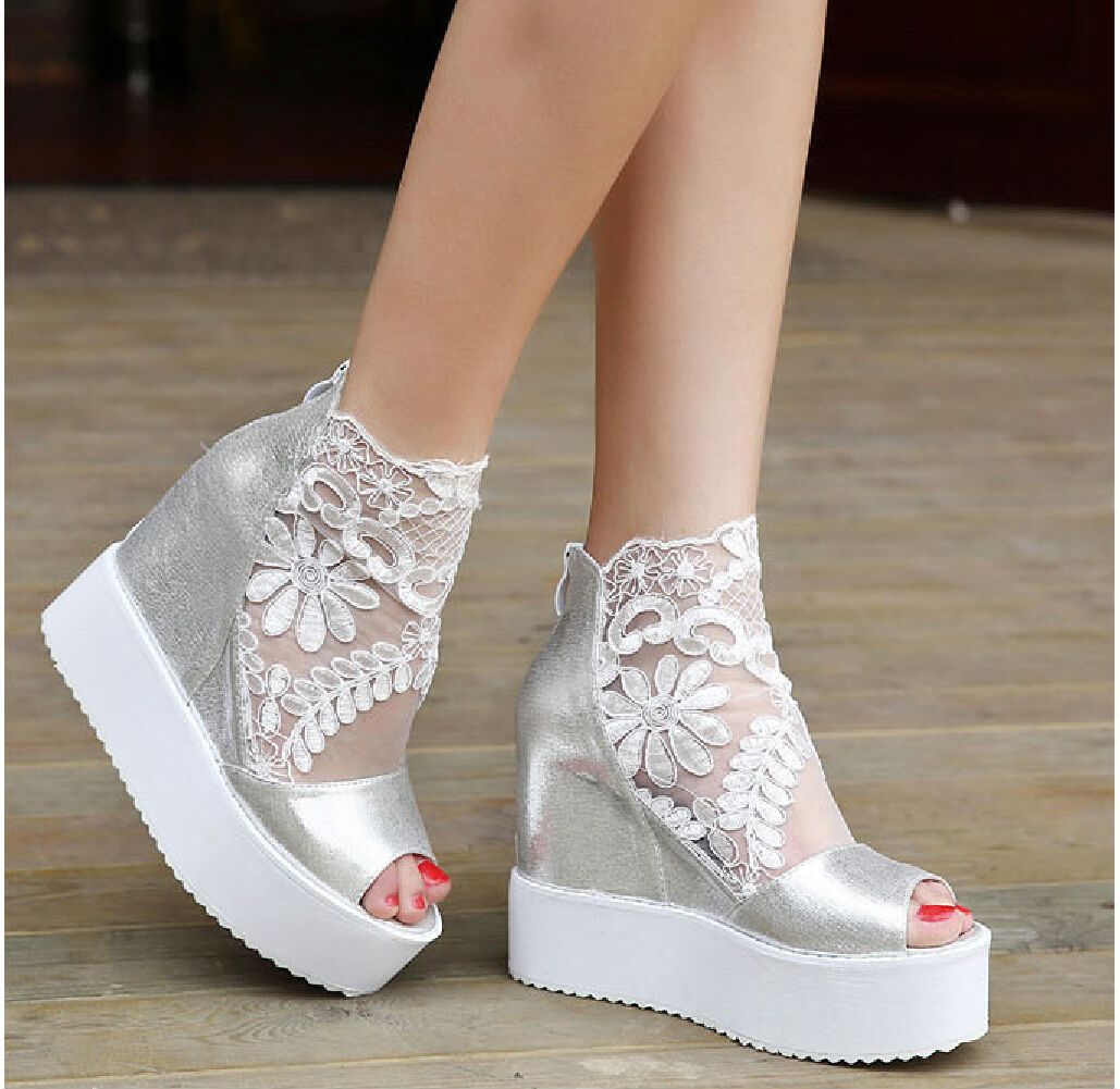 Acquistare Nuovo Sandalo Zeppa Bianca Argento Scarpe Da Sposa In Pizzo Nero  Di Alta Piattaforma Scarpe Peep Toe Alla Caviglia Economico | Consegna  Veloce E Qualità | DHgate Italy