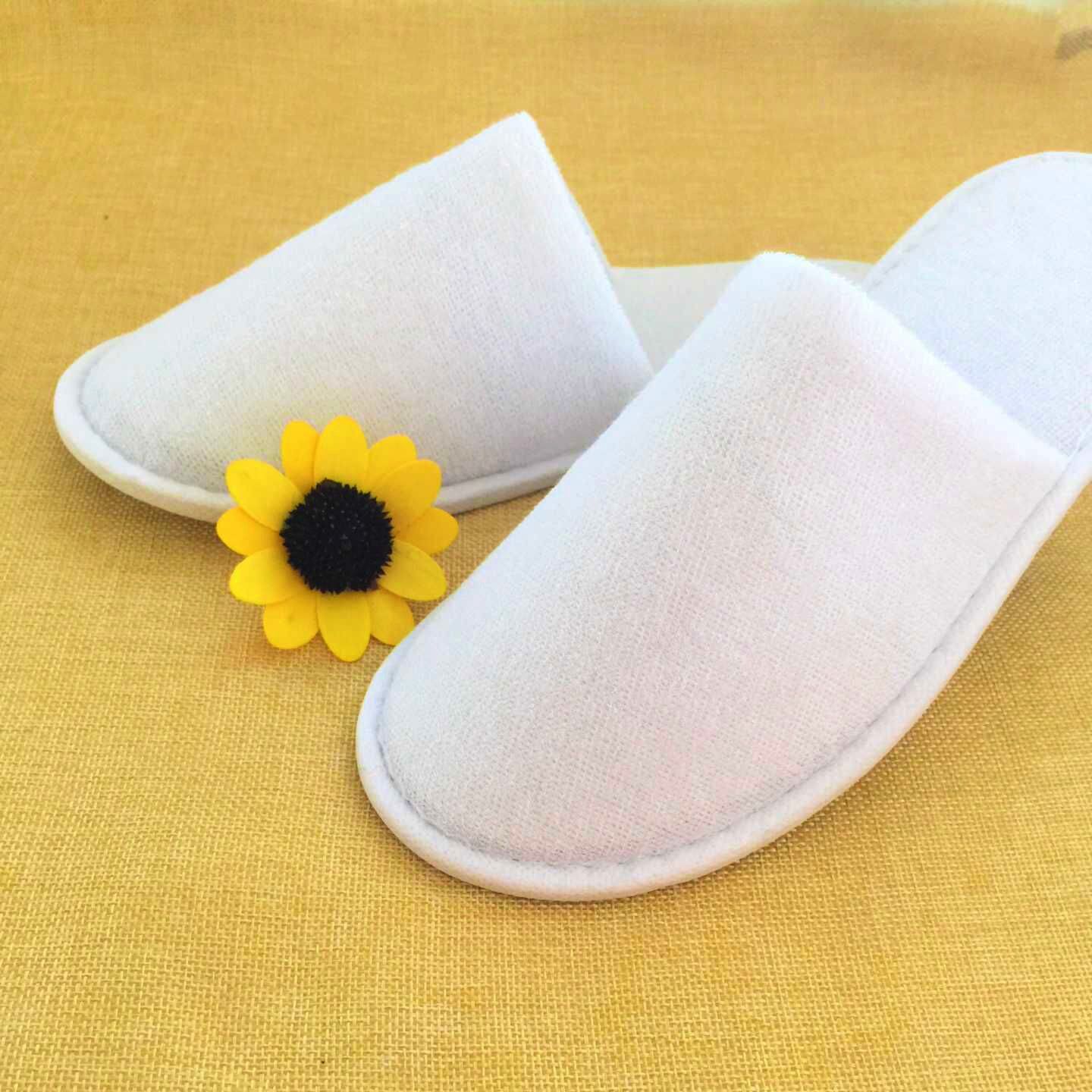 Wholesale Disposable Slippers Hotels Guesthouse Scuffs Slippers Home Hospitality One Size Coral