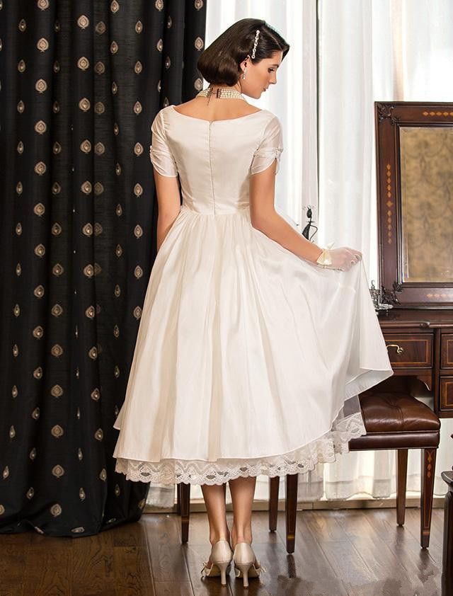DiscountVintage 2017 AUDREY HEPBURN Style Tea Length Short