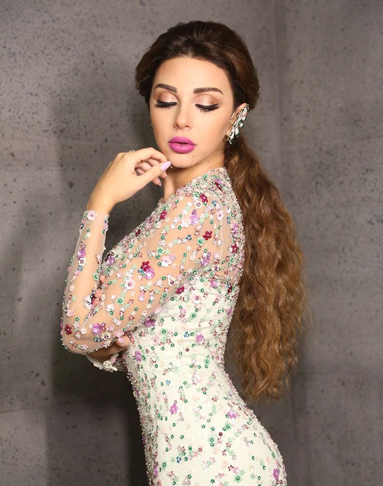 Myriam Fares Iussion Pescoço E Manga Sereia Vestidos de Noite Líbano Cantor Applique Flor Organza Prom Vestido Longo Watteau Trem Vestido de Festa