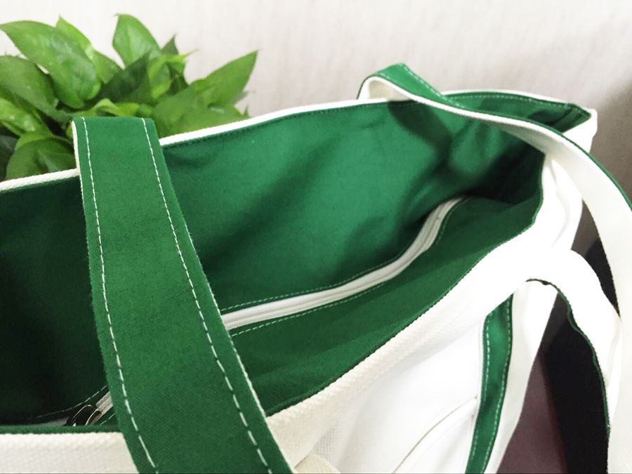 Canvas Tote Beach Bag, Shoulder Straps, Zippered Top Closure, Canvas Bags Are Double Stitched