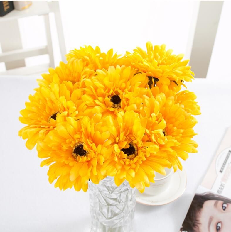 2019 Mini Daisy Artificial Flower Bouquet Wedding Party Decoration