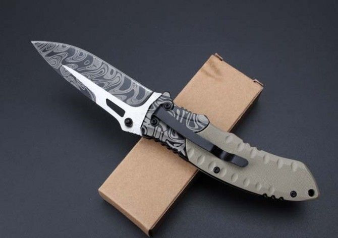 Nueva F93 plegable táctico del cuchillo, mini cuchillo de bolsillo 440A, regalo plegable de la lámina Cuchillos, Cuchillos Herramienta al aire libre de la carpeta del EDC que acampa personalizada