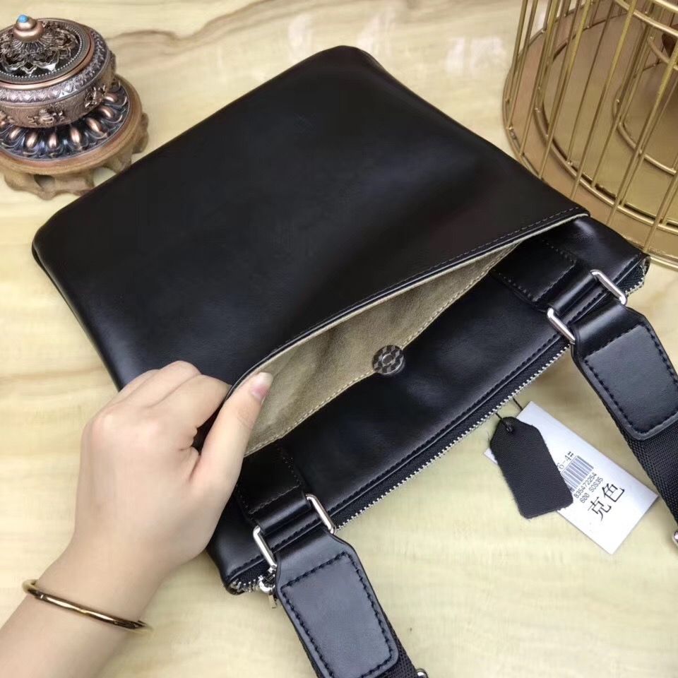 New Famous Brands Leather Brand Classic Luxury Business Casual Shoulder