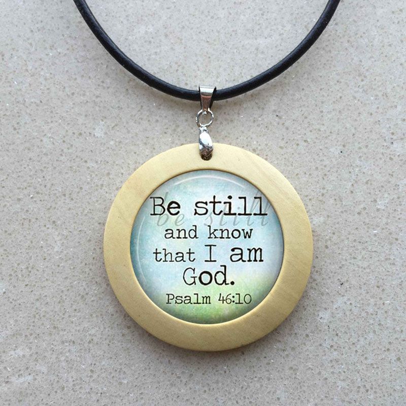 Wholesale Round Pendant Choker Necklace Religious Jewelry Pendant