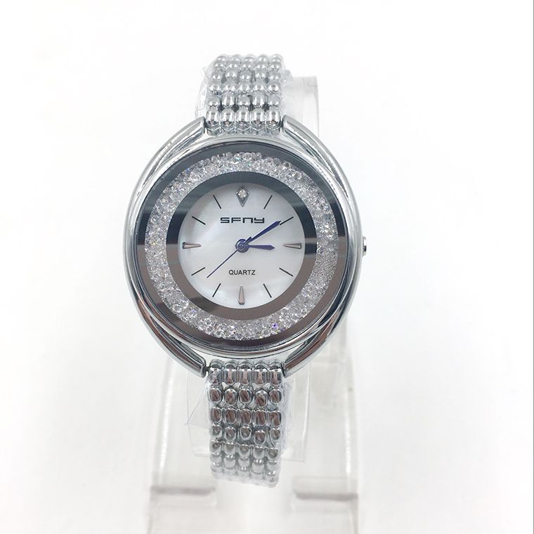 Watch Girl Clock! Online Watch Girl Clock! Online