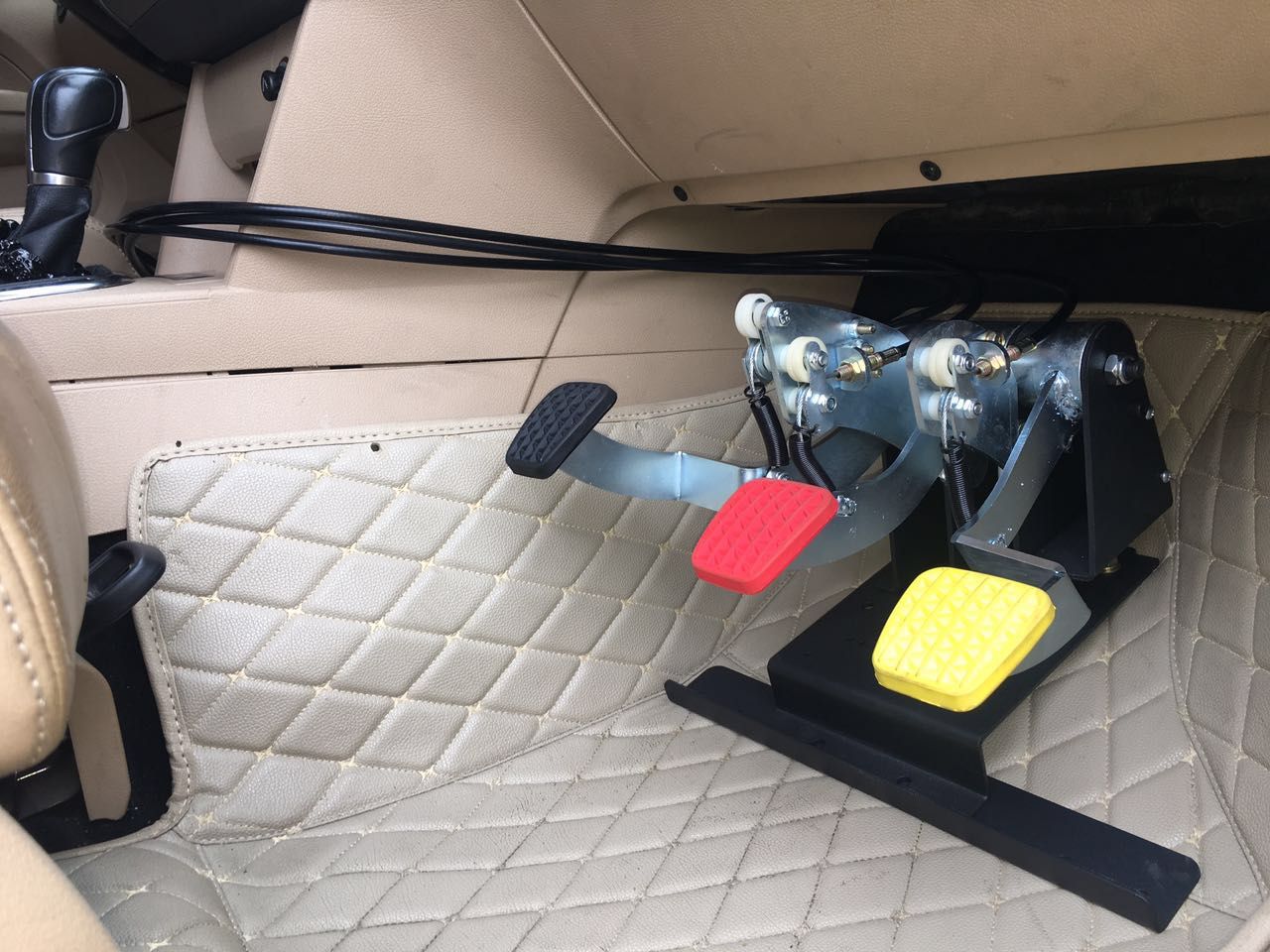 brake and accelerator hand control