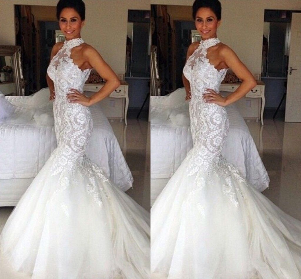 Vestidos de novia cuello halter: sensualidad que arrasa