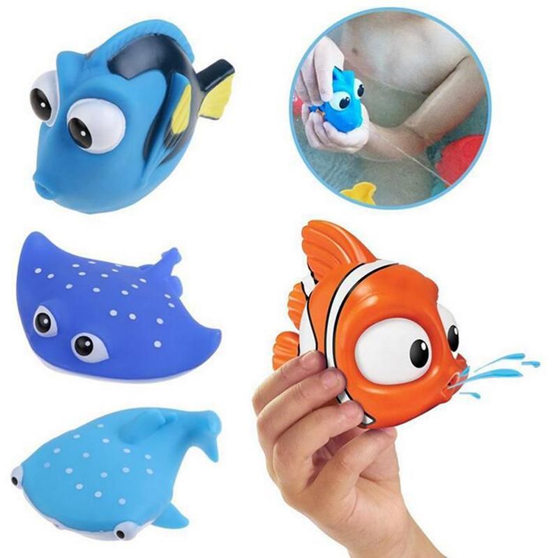 2019 Soft Plastic Water Spraying Fish Toys Dolly Manta Shark Clown Fish