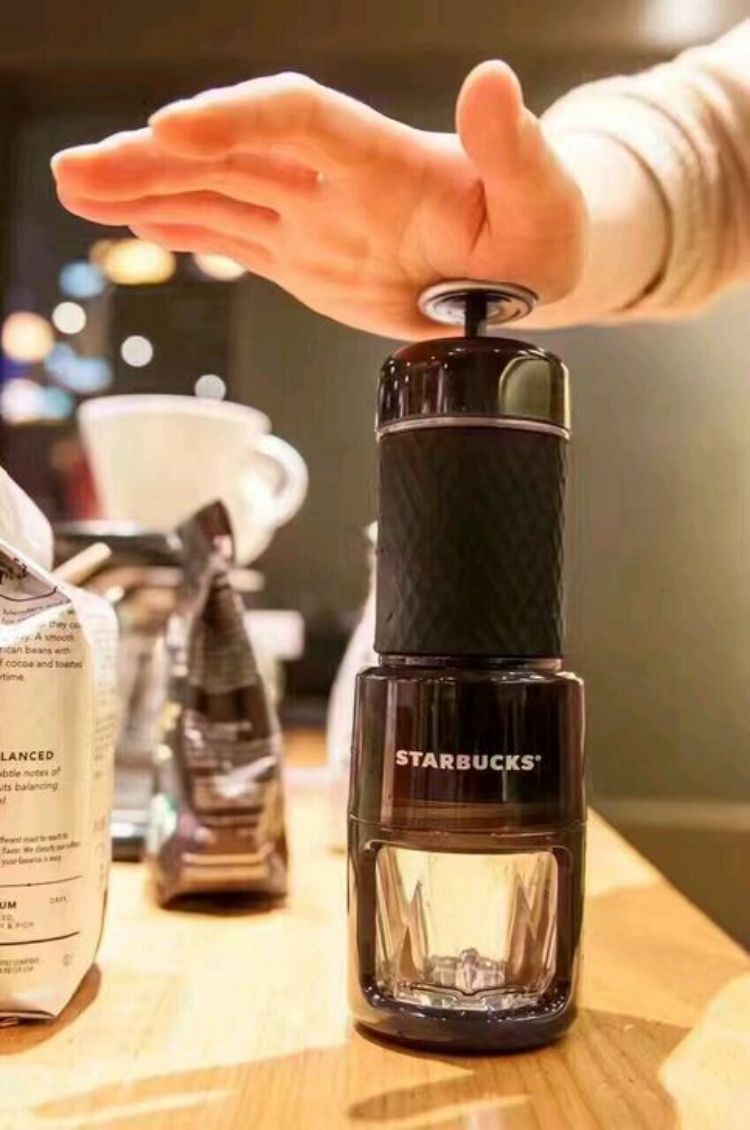 Authentic Starbucks Staresso Multifunctional Manual Espresso Coffee Machine 110ML Portable Maker Concentrated Ice Milk Bubble SP 200 Authentic Starbucks Staresso Multifunctional Manual Espresso Coffee Machine 110ML Portable Maker Concentrated Ice Milk Bubble SP 200