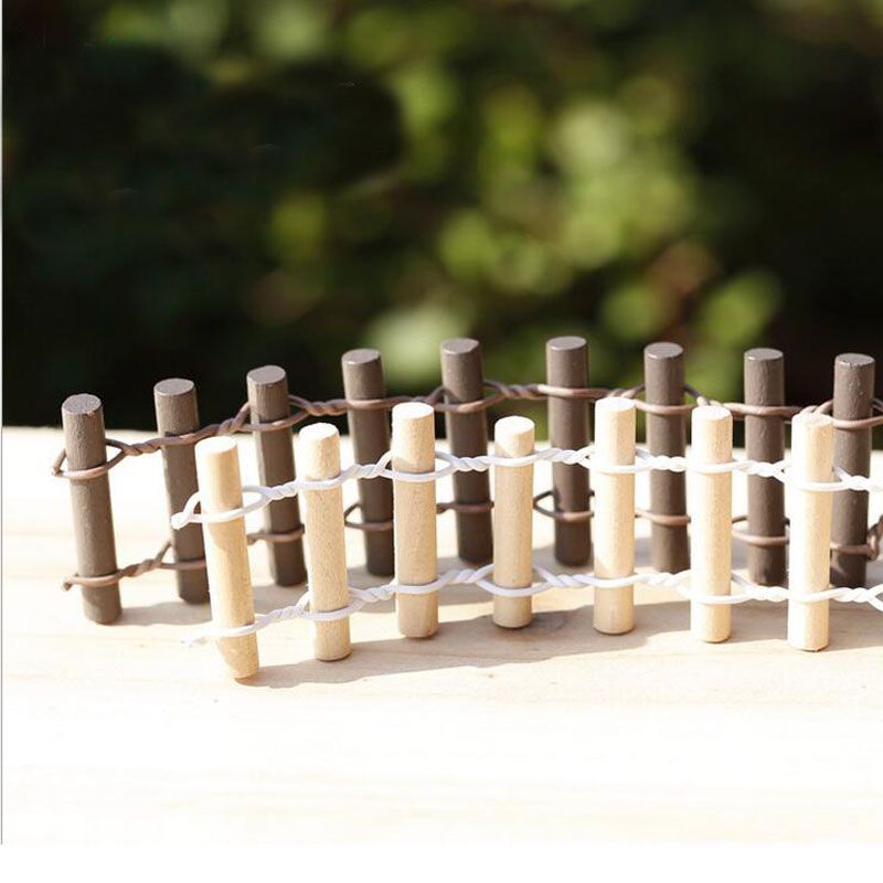 miniature fence diy