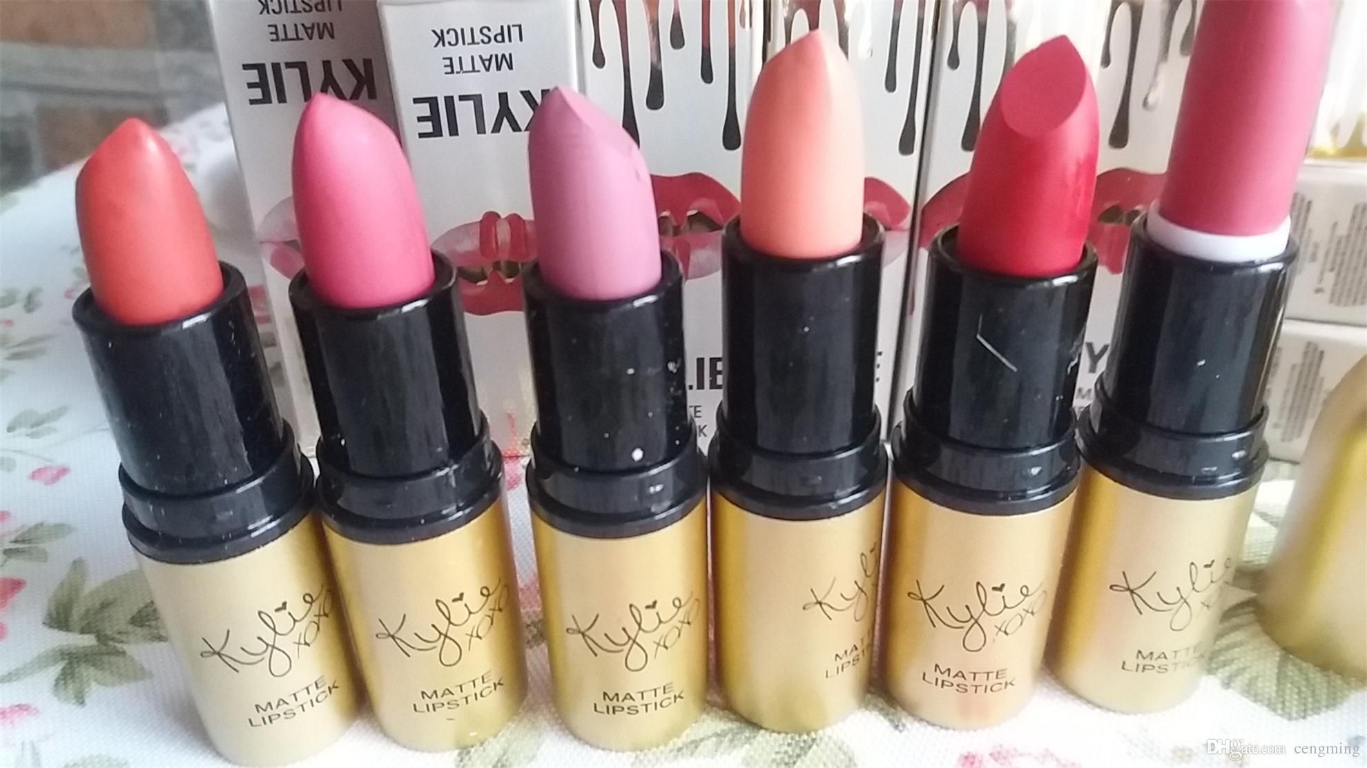 Kylie Jenner Makeup Lipstick Vidalondon Kylie Jenner Makeup Lipstick Vidalondon