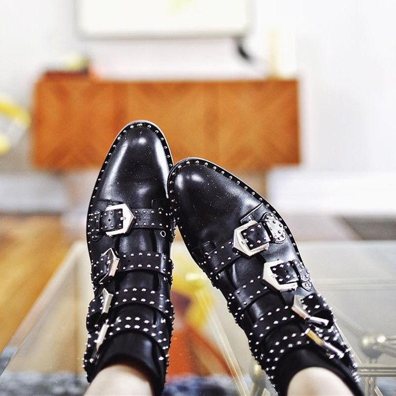 2017 New Fashion Studded Ankle Boots 