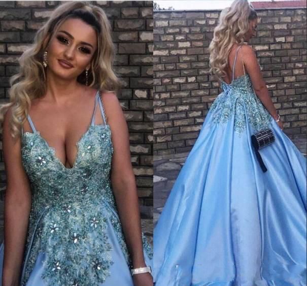 Holiday Dresses 2018