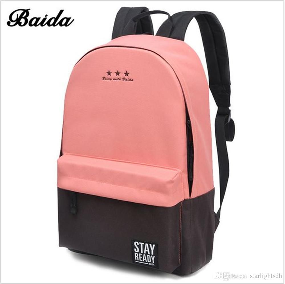 Choose a fashionable backpack for a teenager Choose a fashionable backpack for a teenager