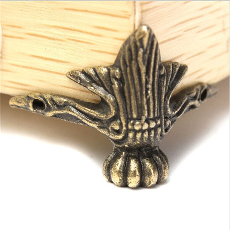 Whole 4pcs Lot Wood Box Decorative Feet Leg Corner Protector Antique Brass Jewelry Chest Vintage Decoration Zq878443
