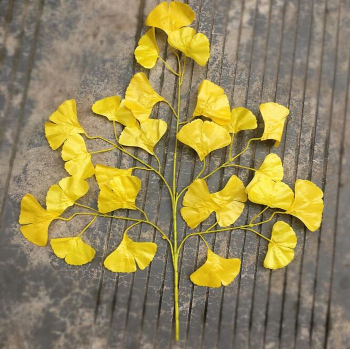 Wholesale Simulation Ginkgo Biloba Leaf 5 Branch Ginkgo Artificial Tree