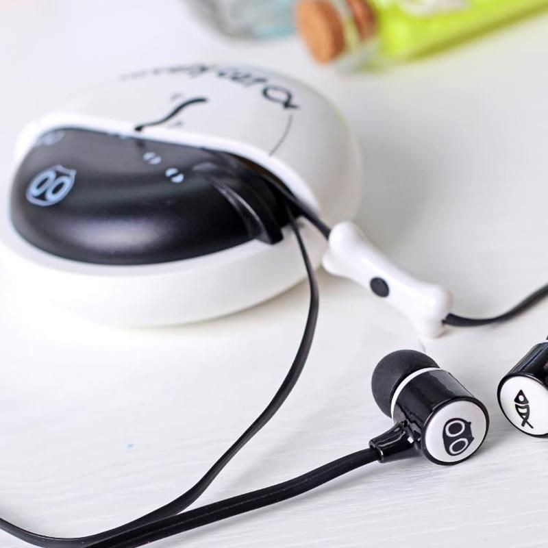 Lindo gato Macarons 3.5 mm auriculares estéreo en la oreja con la caja del auricular para el teléfono Xiaomi Girls Kid niño estudiante para el regalo MP3 MP4