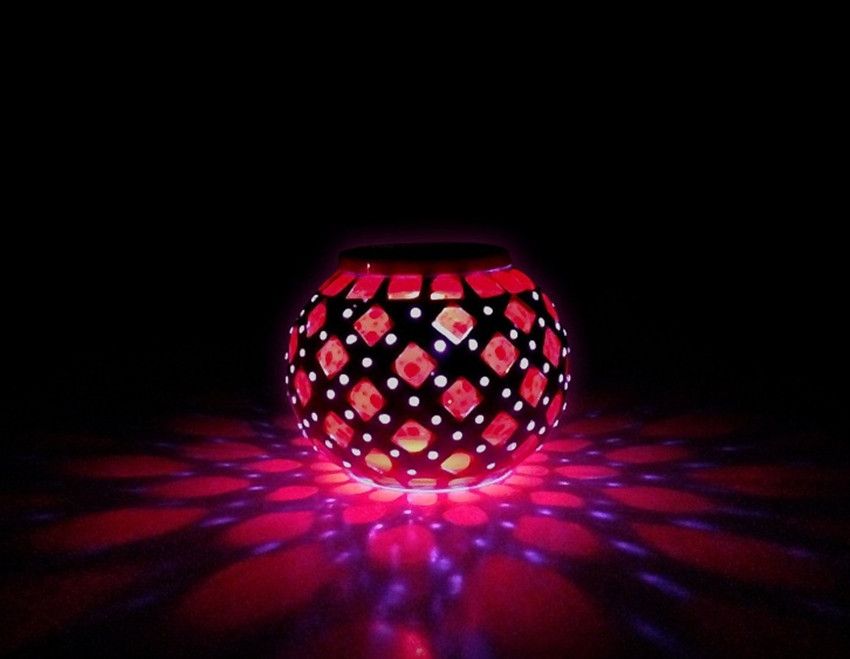 2018 Solar Powered Mosaic Glass Ball Led Garden Lights 0 6w Color 2018 Solar Powered Mosaic Glass Ball Led Garden Lights 0 6w Color Changing Table Lamps Waterproof Outdoor For Yard From Myt5489