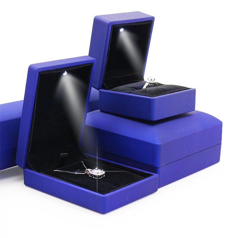 Jóias diamante anel brinco caixa LED iluminada emissor de ferro display armazenamento casamento casar propõe o presente de noivado f2017668