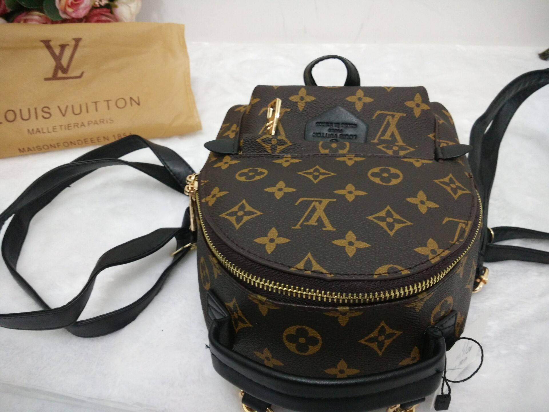 lv backpack dhgate