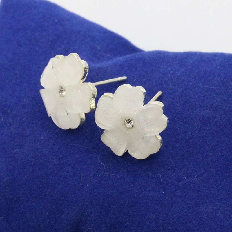 Flor de la moda Crystal Studs Pendiente Ear Stud Elegante Niñas Pendientes de flores para mujeres Wedding Party Jewelry