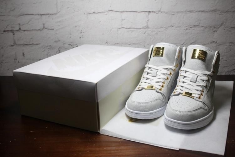 pinnacle 11s gold