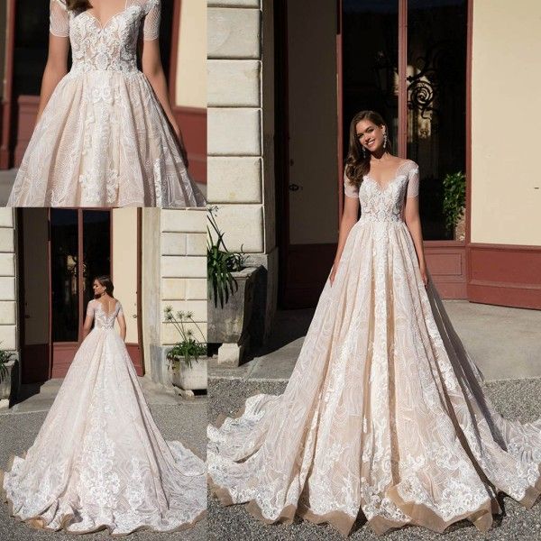 [تصویر:  milla-nova-2018-wedding-gowns-full-lace-wedding.jpg]