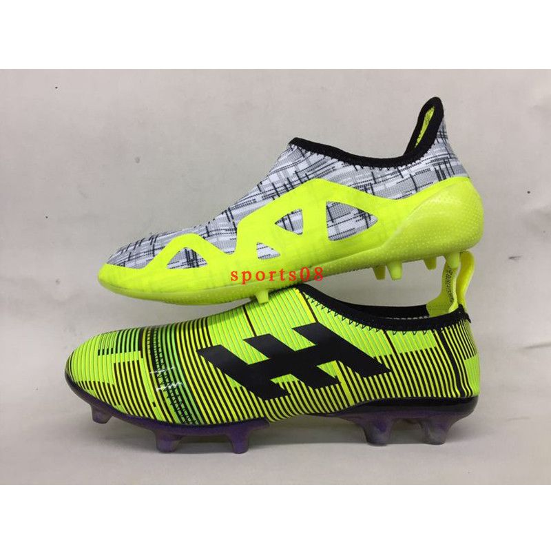 nike glitch cleats