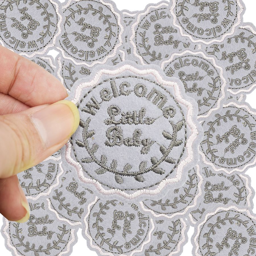 2020 The White Badges Patches For Clothing Iron Embroidered Diy Patch