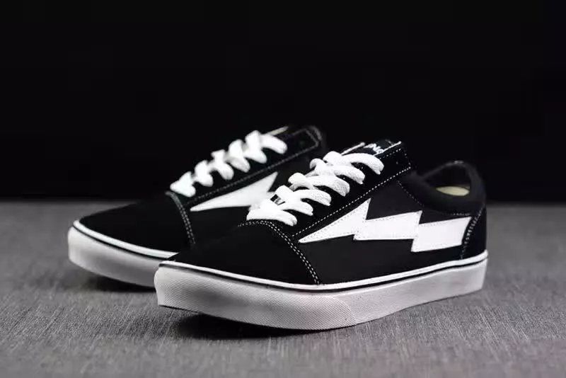 vans con il fulmine