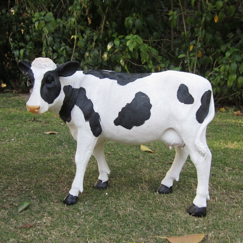 plastic cow yard ornaments