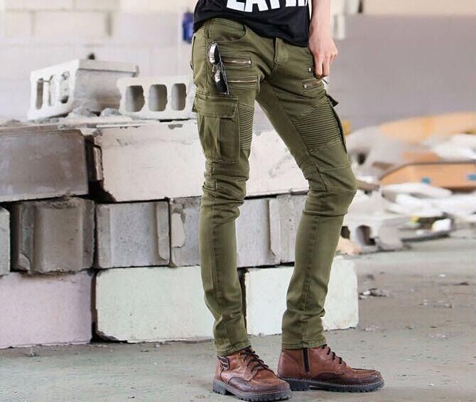 Cómo combinar un pantalón verde para hombre - Blog Moda Hombre