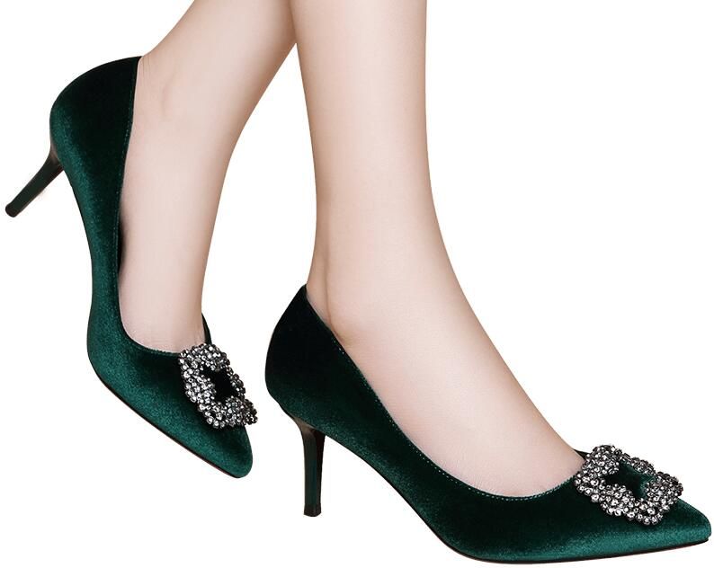 dark green kitten heel shoes