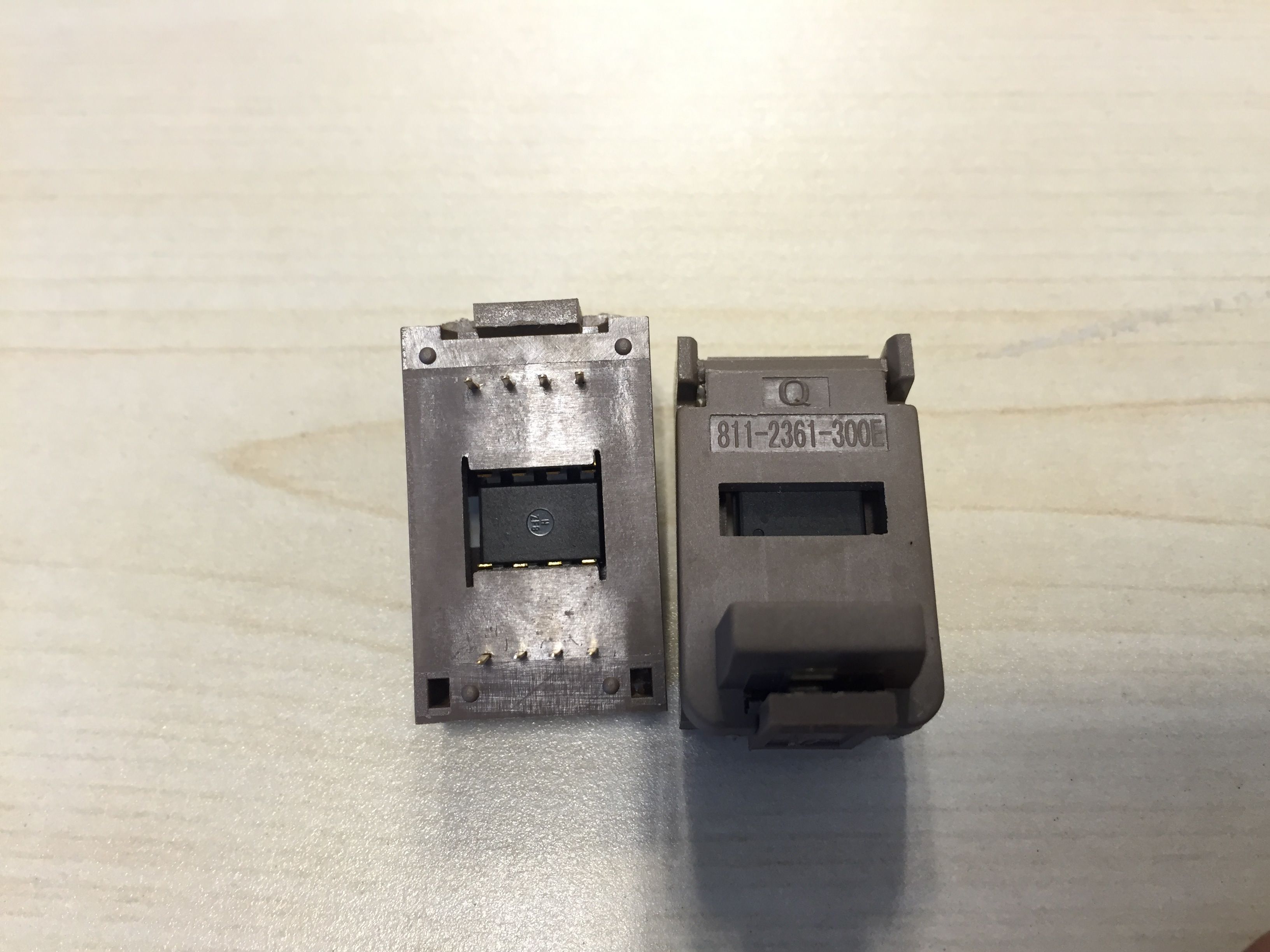 2019 SMD 8 Burn In Socket 2.54mm Pitch 6.35x9.65mm Ic Test Socket From