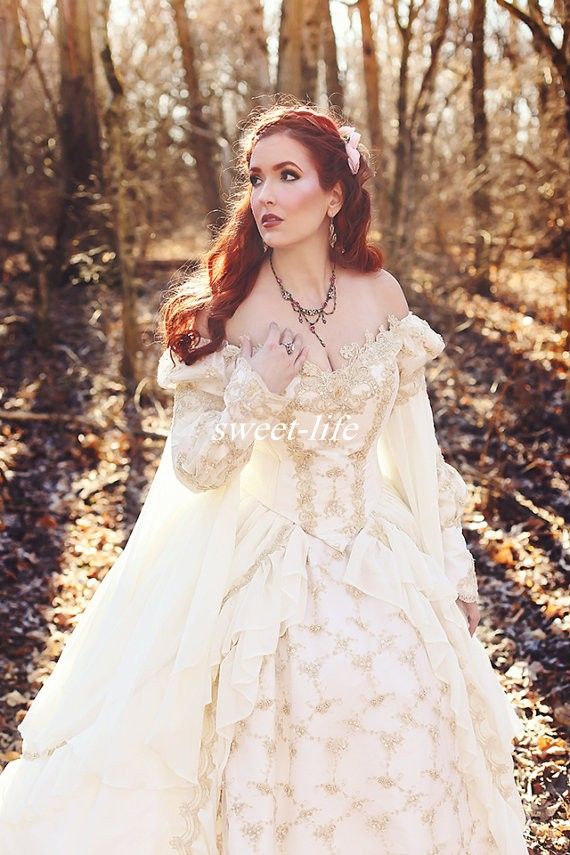 Compra Vestido De Novia Celta Medieval Vintage 2020 Fuera Del Hombro  Apliques De Hadas Gótico Vestido De Novia Nupcial Princesa Barato | Entrega  Rápida Y Calidad | Es.Dhgate
