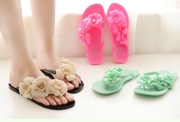 Acquistare Vendite Calde 2017 Estate Ragazze Maglioni Camelia Donne Spiaggia  Infradito Piatto Strass Fiori Infradito Alte Scarpe Da Spiaggia Cali  Economico | Consegna Veloce E Qualità | It.Dhgate
