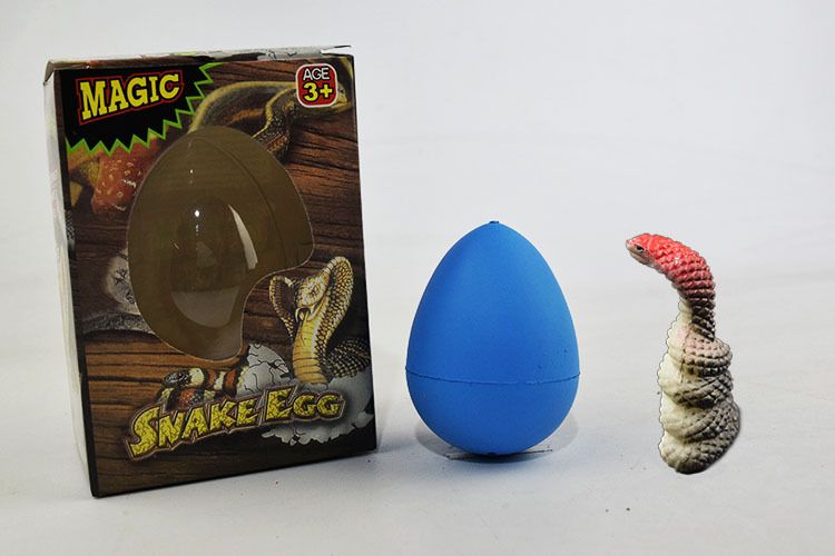 hatching easter egg bath toy
