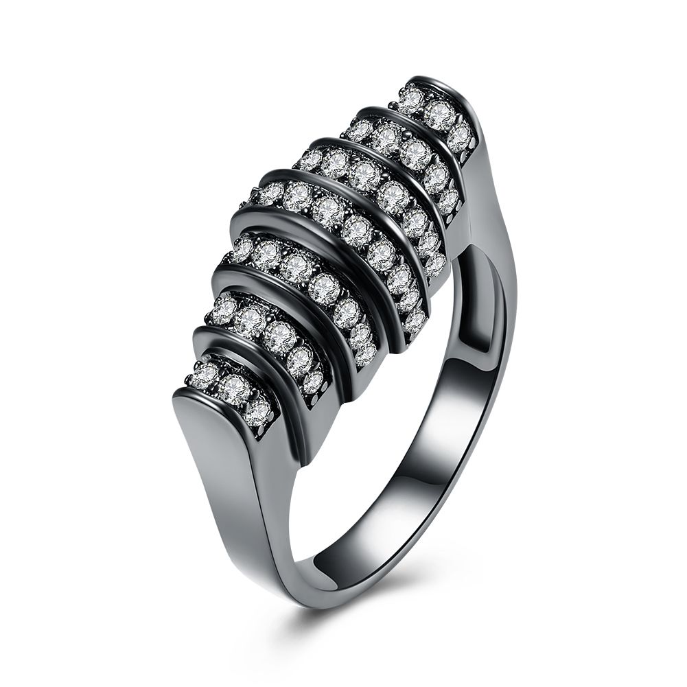 Gold rings: trends and classics 64 Gold rings: trends and classics 20