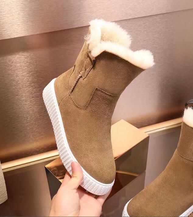 hidden wedge winter boots